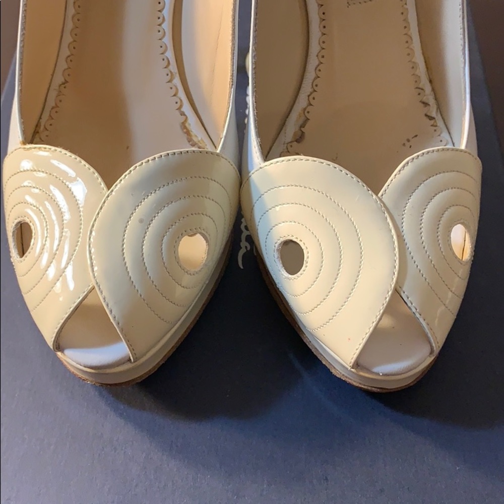 Oscar de la Renta Slingback Heel - Picture 3 of 8